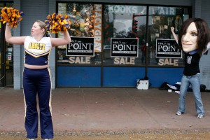 Delmar Mascot Performance